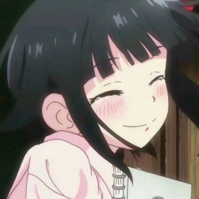 男子持刀捅车还宰鸽子洒血